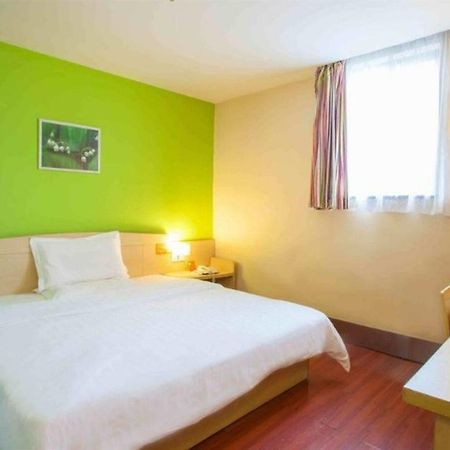 7Days Inn Xiamen Lotus Square Branch Jiangtou ภายนอก รูปภาพ